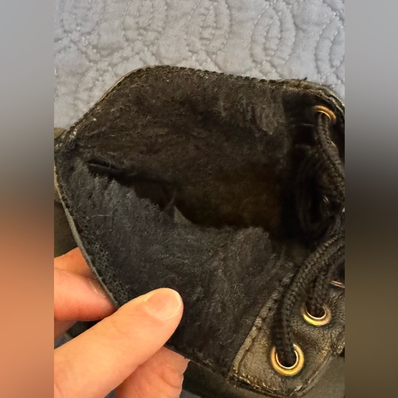 Vagabond Leather, Sheerling Lined Ankle Boots - Picture 2 of 2